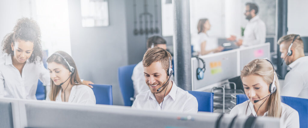 Customer service team using Salesforce Service Cloud Voice.